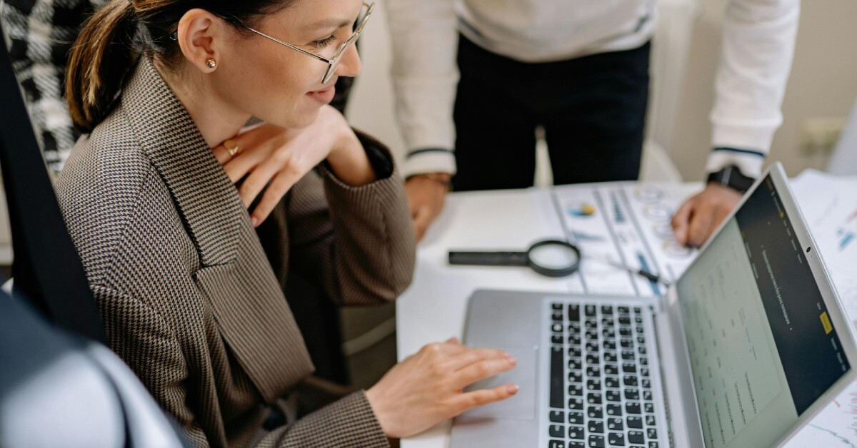 How much search volume is good - niche B2B keyword research guide